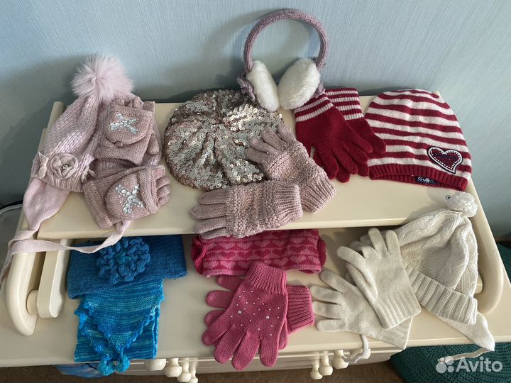 Шапки Next, Reima, Benetton для девочки 1-4 года