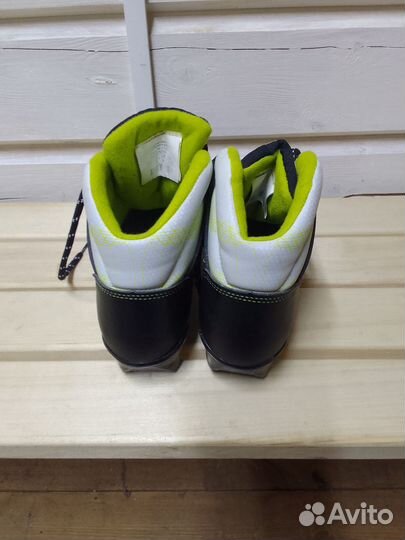 Лыжные ботинки 37 размер