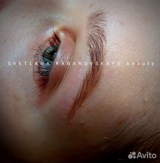 Маникюр, брови