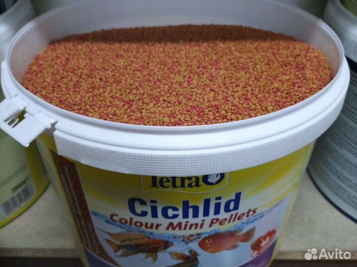 Продаю корм для рыб