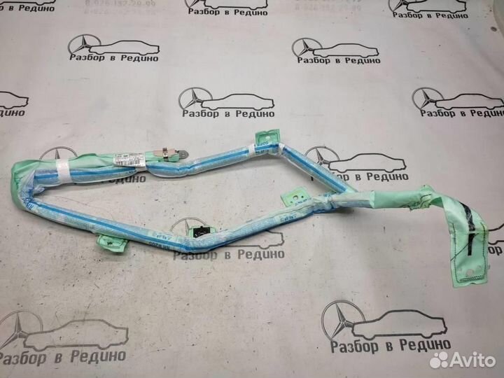 Шторка безопасности правая w205 C-class 264.915