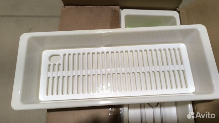 Лоток для столовых приборов