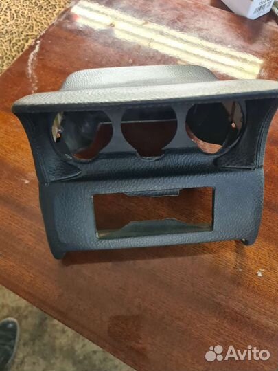 Козырек подиум под датчики subaru impreza gc8