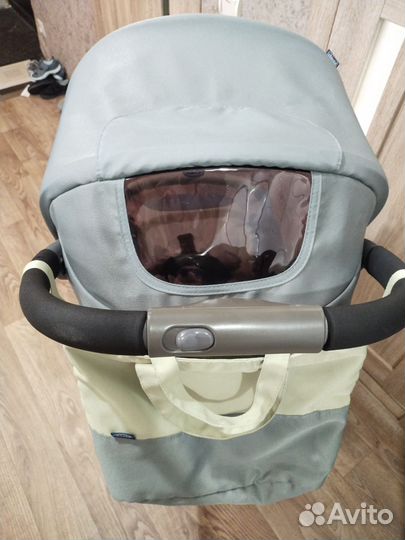 Коляска Chicco SimpliCity