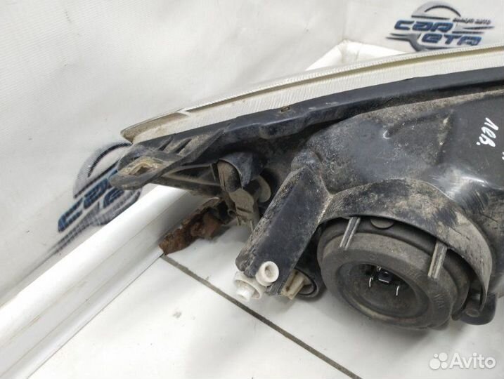 Фара передняя левая Лада Гранта 1 11186 2013