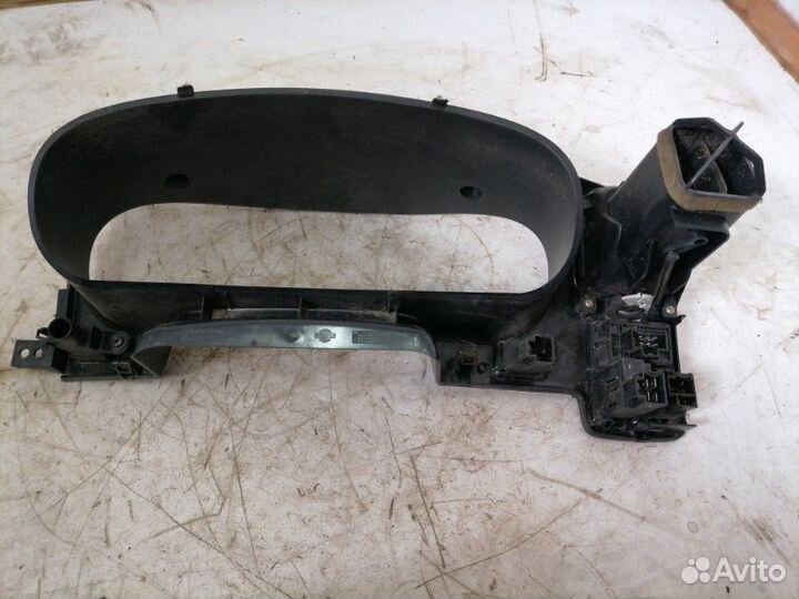 Накладка панели приборов Nissan Primera P11 2.0