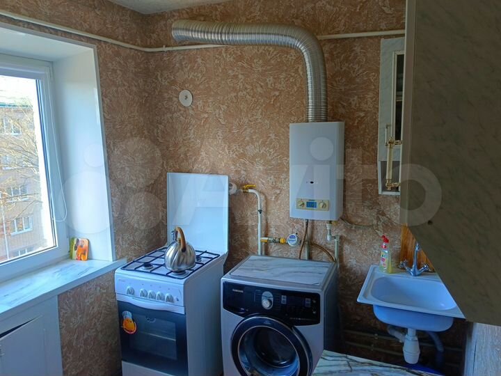 2-к. квартира, 45 м², 5/5 эт.