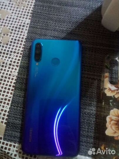 Телефон Huawei p 30 lite