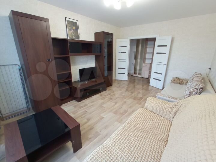 2-к. квартира, 53 м², 8/9 эт.
