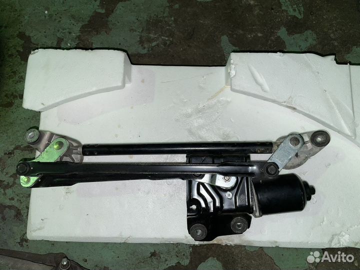 Трапеция дворников в сборе Hyundai Getz 2002-2010