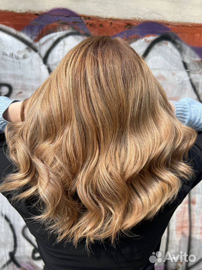 Стрижка и окрашивание волос