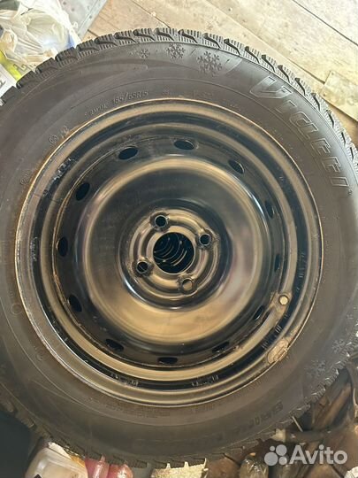 Viatti Brina Nordico V-522 18.4/65 R15 88T