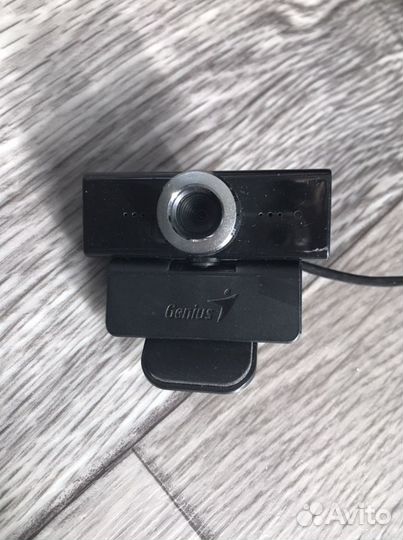 Веб-камера Genius
