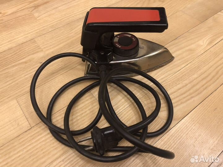 Утюг дорожный СССР (со знаком качества) 16 см