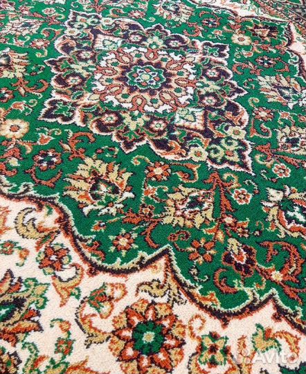 Ковер шерстяной