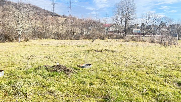 Участок 12 сот. (ИЖС)