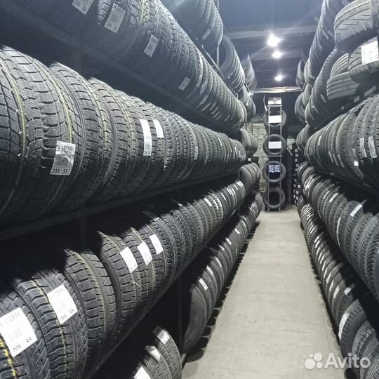 Hankook Winter I'Pike 215/70 R16 100T