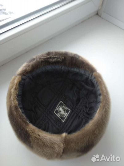 Меховые шапки