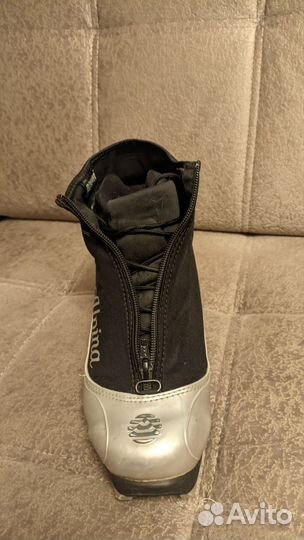 Лыжные ботинки женские, размер 40