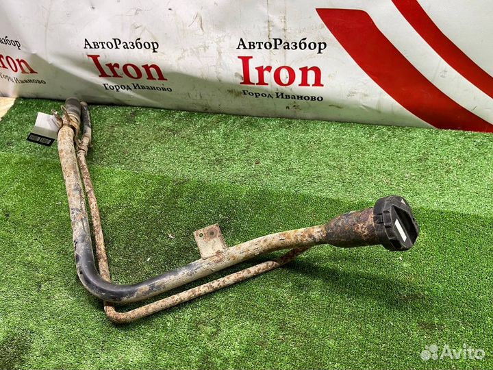 Топливная горловина Mazda Demio 2 DY5 Мазда