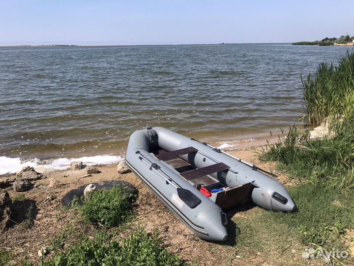 Пайольная пвх лодка 320