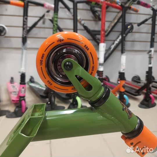 Трюковой самокат