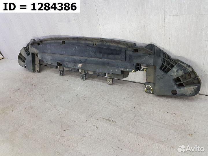 Пыльник бампера передний Toyota Camry XV70 2017