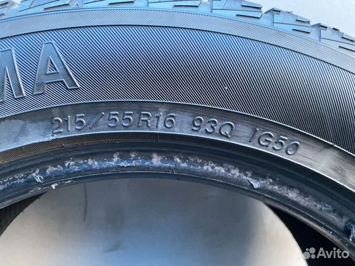Yokohama Ice Guard Studless IG50 215/55 R16