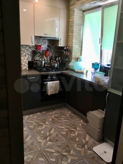 2-к. квартира, 42,7 м², 2/5 эт.