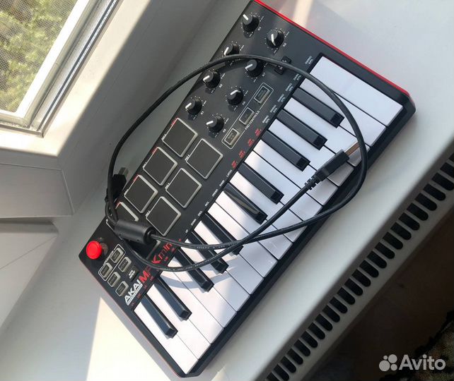 Akai pro mpk mini mk2 миди-клавиатура