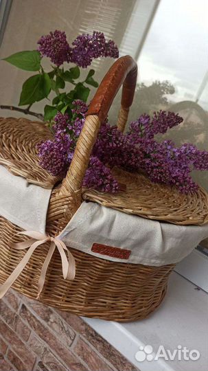 Корзина плетеная с крышкой