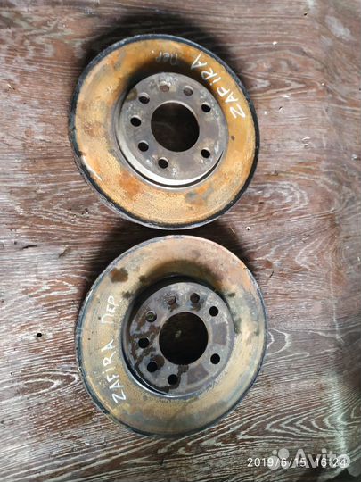 Диск передний тормозной Opel Zafira B 2005-2012