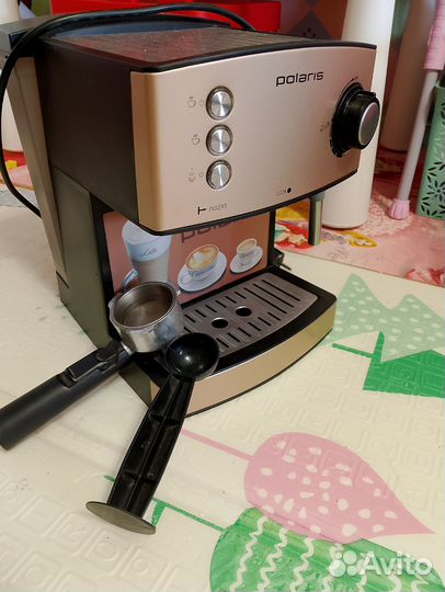 Кофеварка рожковая б.у polaris