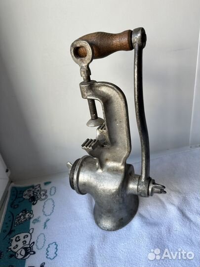 Ручная мясорубка 50-х гг