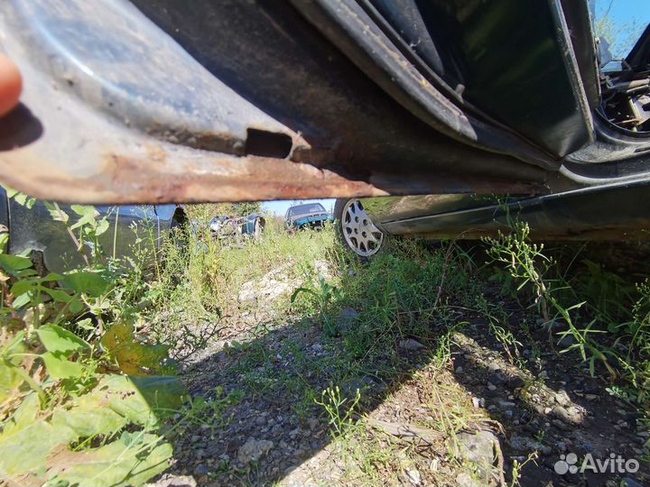 Дверь задняя левая kia clarus 2