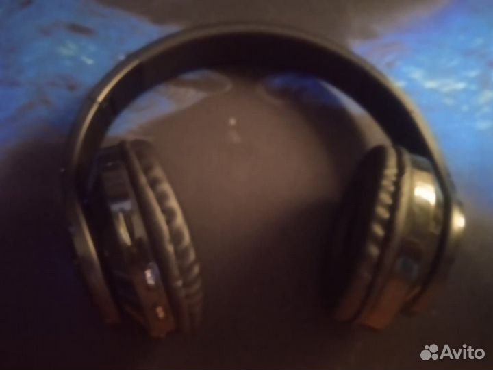 Прадаю Наушники