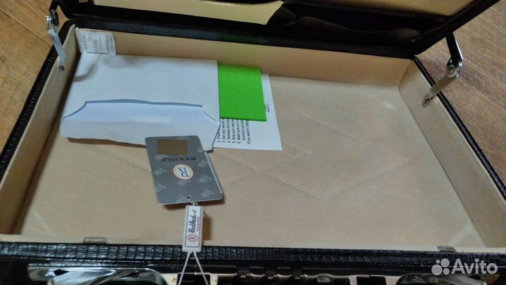 Кейс дипломат