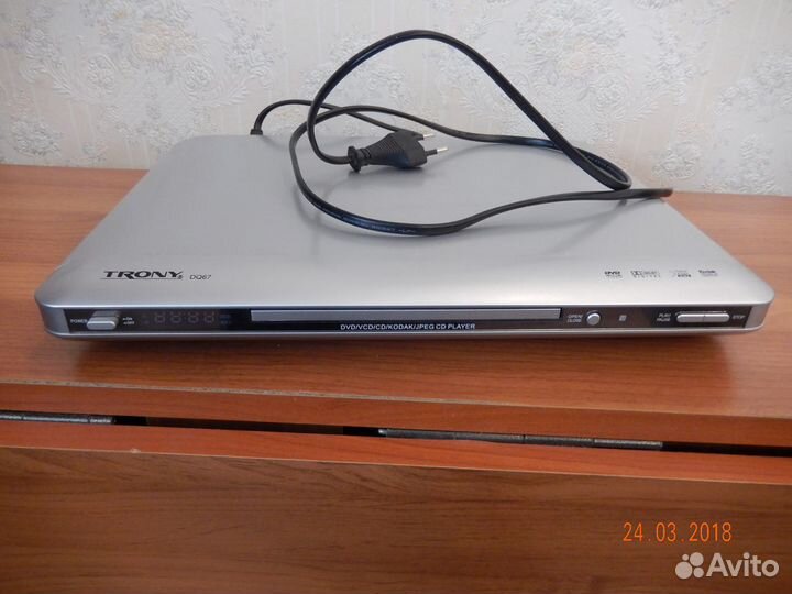 DVD проигрыватель Trony