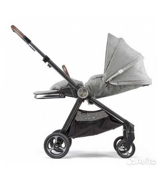 Продаю прогулочную коляску Mamas and Papas Strada