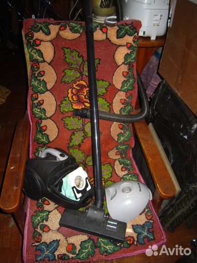 Пылесос Elenberg