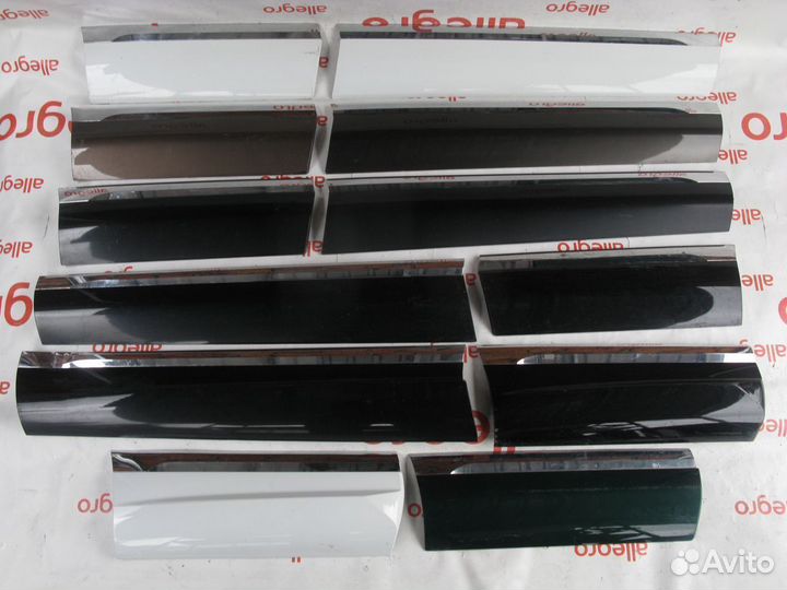 Молдинг двери Volkswagen Touareg 2010-2018