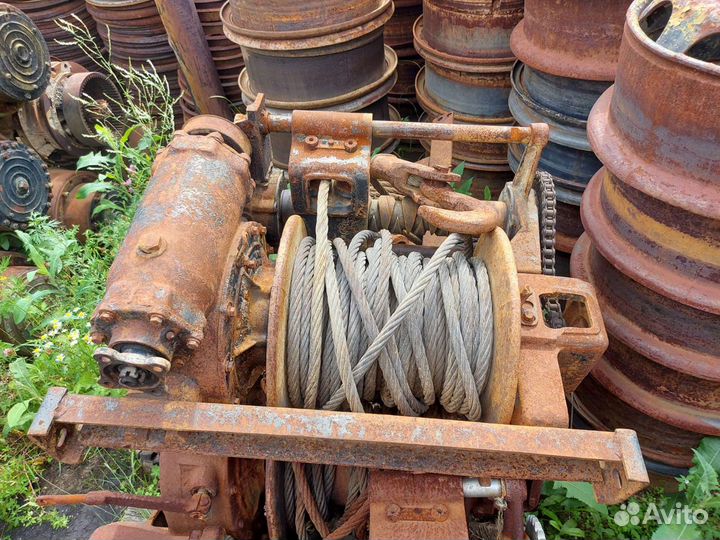 Лебедка на автомобиль Урал 4320Х-4511010