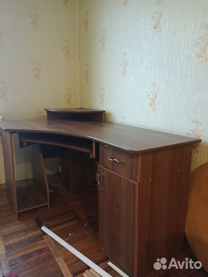 Компьютерный стол бу