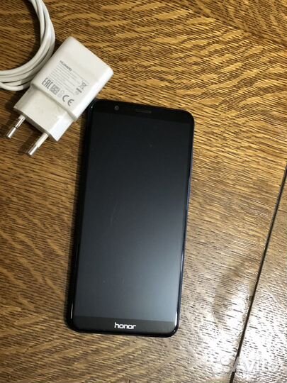 HONOR 7X, 4/64 ГБ