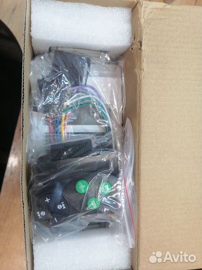 Card radio player with fixed panel (fm, usb)