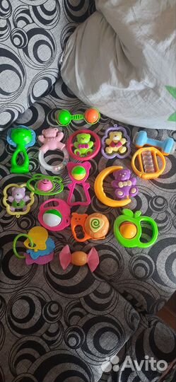 Игрушки погремушки
