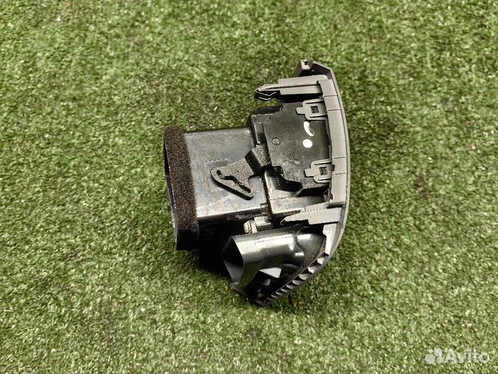 Дефлектор воздушный Kia Cerato