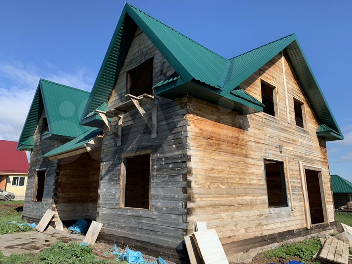 Дом 180 м² на участке 15 сот.