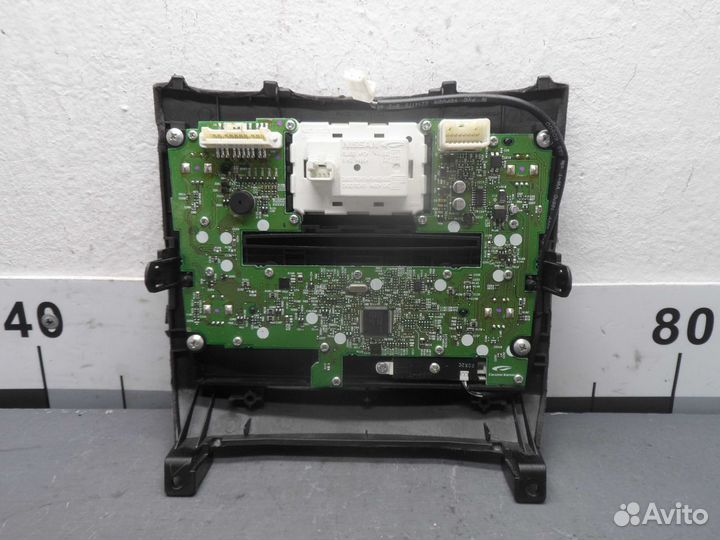 Панель управления магнитолой Infiniti FX 2 S51