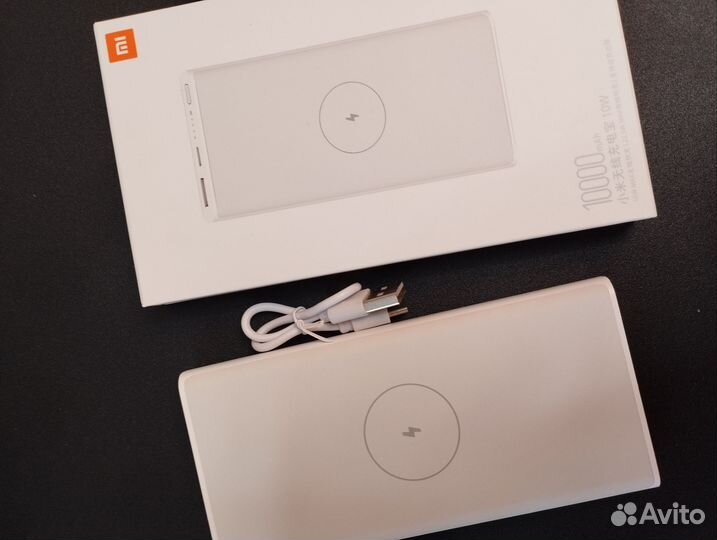 Xiaomi PowerBank 10000 mAh с беспроводной зарядкой